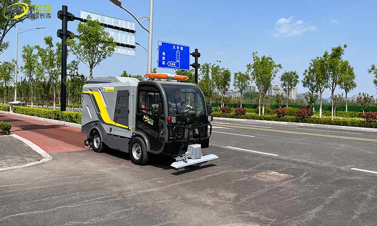 道路污染清除车