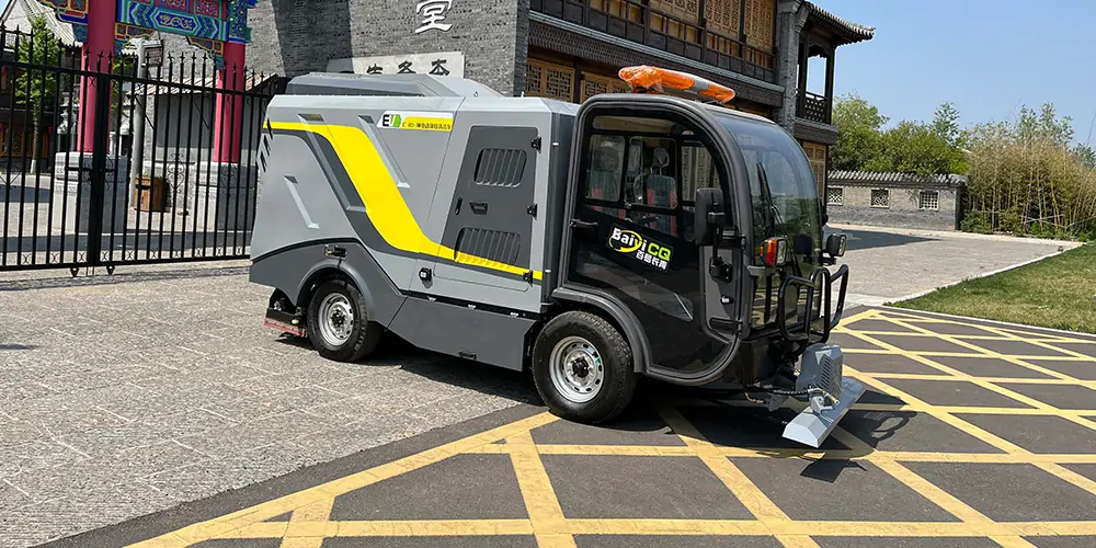 道路污染清除车_道路深度清洁车_纯电动深度清洁车_深度清洁车