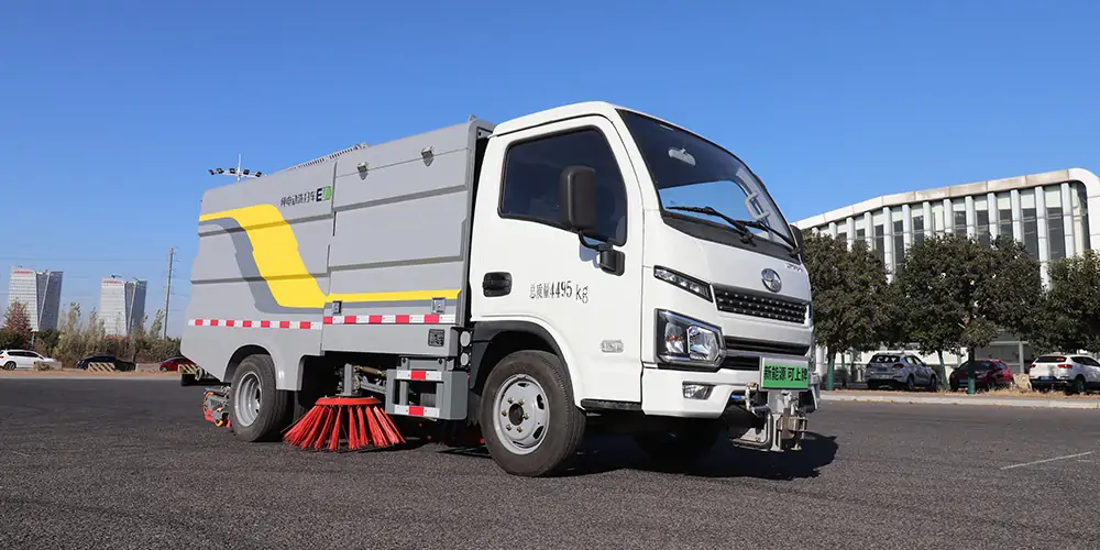 新能源洗扫车，洗扫车，小型洗扫车，纯电动洗扫车