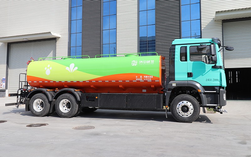 新能源洒水车BY-X25000