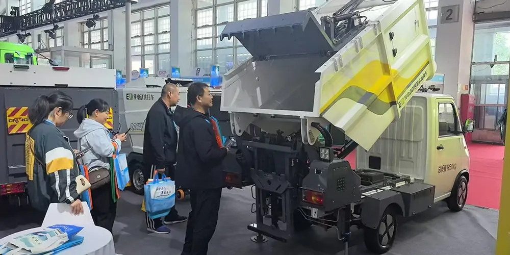 新能源洗扫车,新能源垃圾清运车,新能源侧装垃圾车,新能源路面养护车